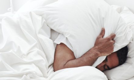 Frustraties in bed: piekeren, plassen en snurken