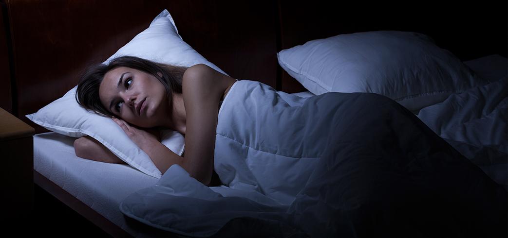 Twee derde van de Nederlanders heeft last van piekeren bij het in slaap vallen