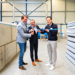 RetourMatras opent ’s werelds eerste disassemblage-locatie voor circulaire matrassen met techniek van Auping