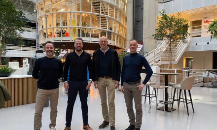 Avek, Gebr. Jonk en Veenma Bed- en Badtextiel | Dommelin gaan naar De Woonindustrie